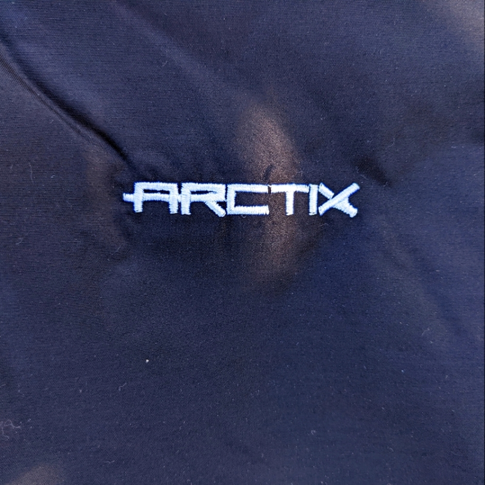 Snowboarding pants
